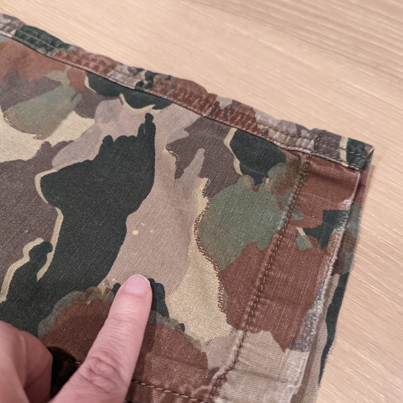 Camouflage Cargo Pants - Picture 5 of 9